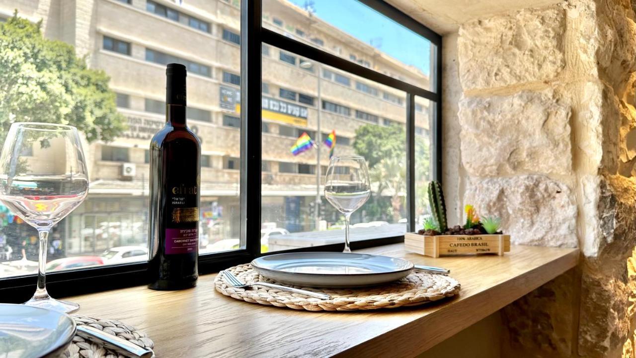 Boutique Apartment In Heart Of Haifa Bagian luar foto
