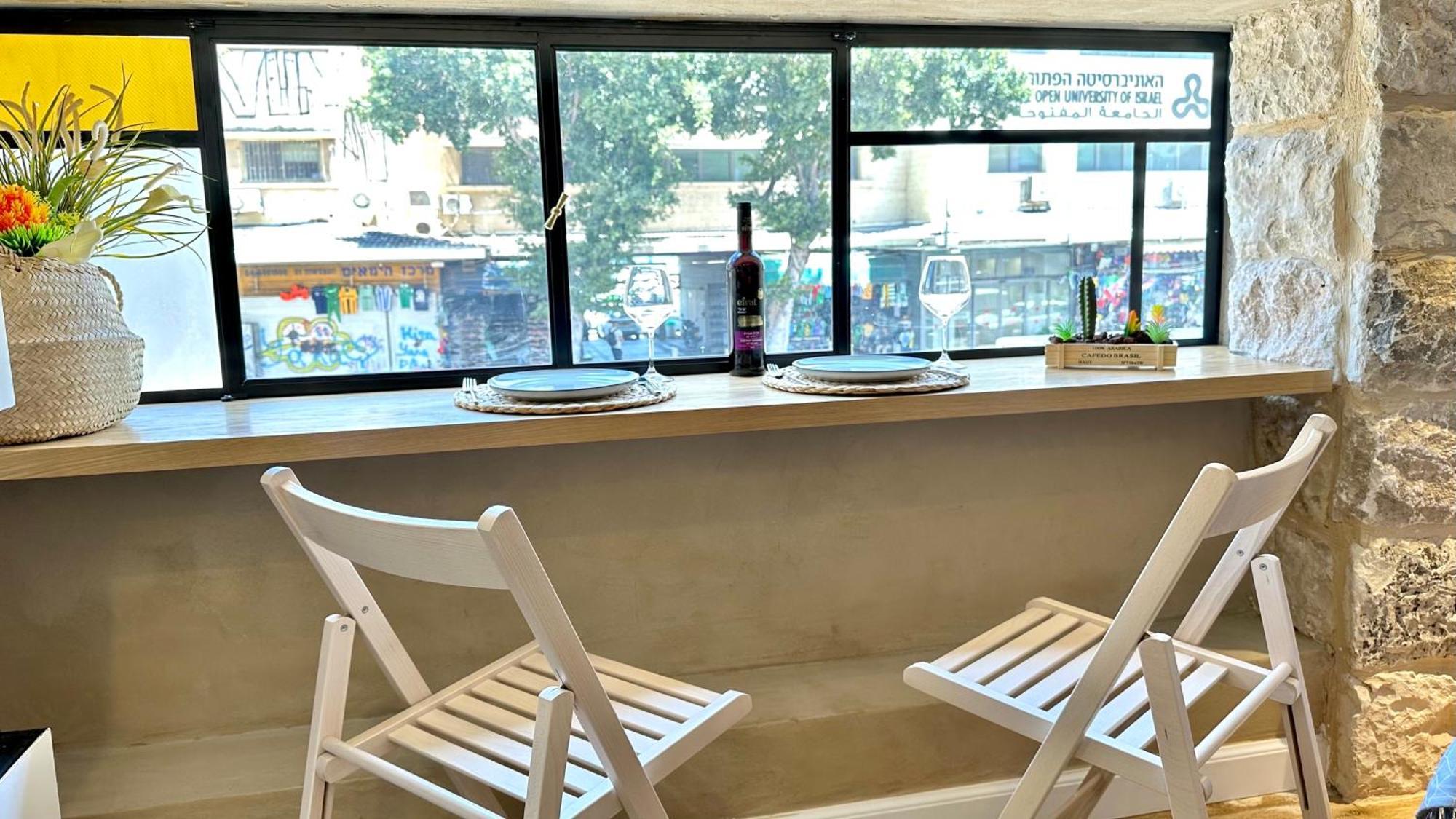 Boutique Apartment In Heart Of Haifa Bagian luar foto